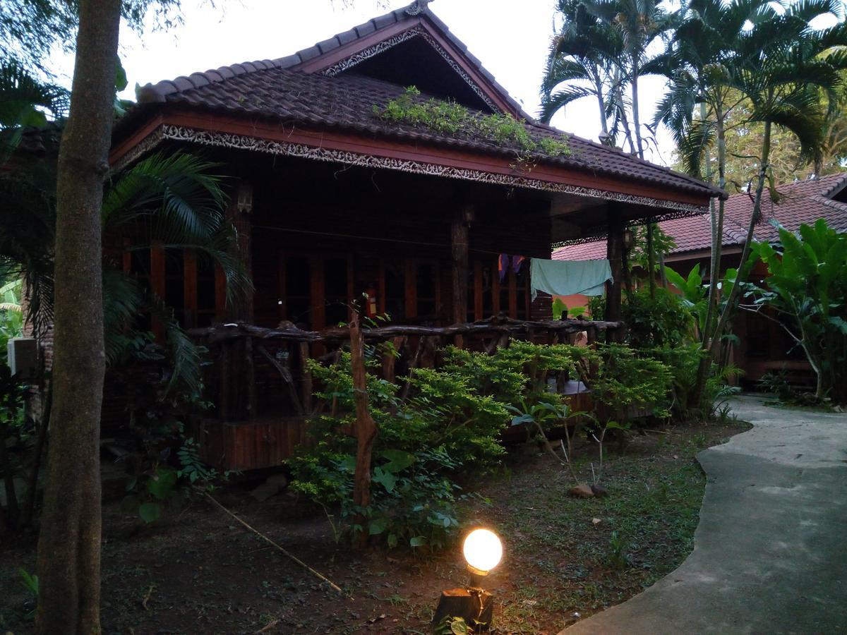 Euro Lanta White Rock Resort Koh Lanta Bilik gambar
