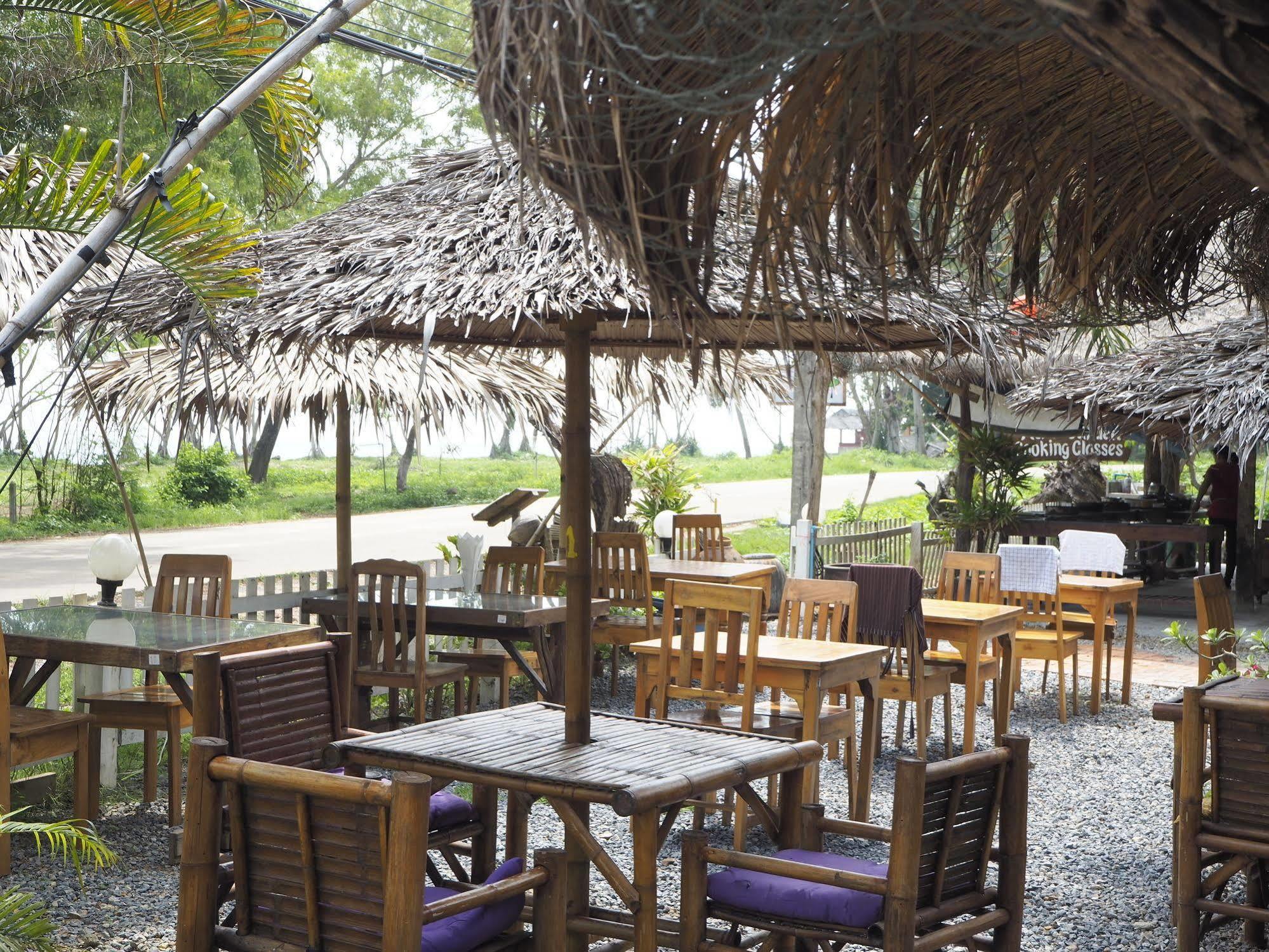 Euro Lanta White Rock Resort Koh Lanta Luaran gambar